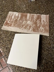 Nos 1996 Yeti Christmas Card - Picture 1 of 4