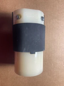 Hubbell HBL2513 NEMA L21-20P 120/208V 30Y Twist Lock Connector - Picture 1 of 6