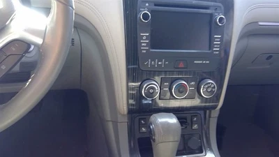 13 14 2015 16 17 Chevy Traverse Control de temperatura con controles manuales Foto 1 de 4