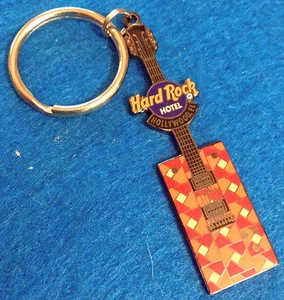 HOLLYWOOD FL GEOMETRIC PATTERN GUITAR KEYCHAIN SERIES Hard Rock Cafe not a pin - Picture 1 of 1