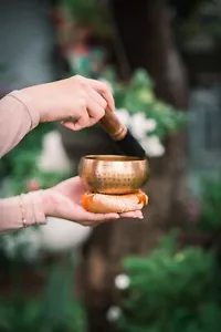 Handhammer Tibetan 3.5" Singing bowl for Yoga, Meditation, Sound healing. - Picture 1 of 5