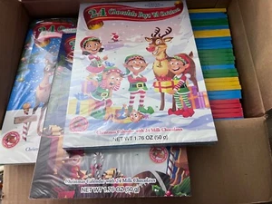 Lot of 32 Christmas Calendar With 24 Milk Chocolates - Picture 1 of 1