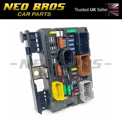 OE Under Bonnet Engine Fuse Box BSM Peugeot 308 I, CC & SW 07-, 807 9807028780 - Image 1 of 3