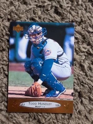 1996 Up Deck Todd Hundley 399 NY Mets NM Baseball Vintage Bronze Foil Edition - Image 1 of 2