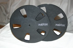 Vendo 2 bobine di plastica ReVox colore nero 26,5 cm. Ottime condizioni! Top! - Foto 1 di 9