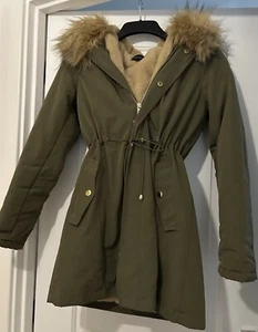Karen Millen Hooded Parka Coat, Relaxed Silhouette, Thick hood, Faux Fur Lining. - Picture 1 of 11