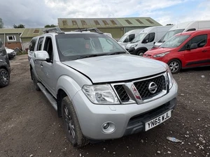 65 Plate Nissan Navara Outlaw 2.3L Dci Automatic Spares Or RepairsNo VAT - Picture 1 of 23