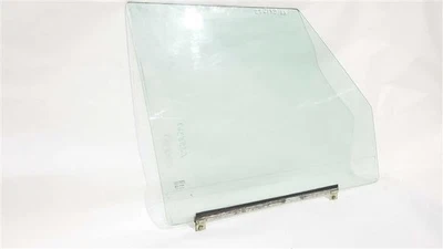 Front Right Door Glass OEM 1994 1995 1996 1997 Land Rover Discovery  - Image 1 of 4