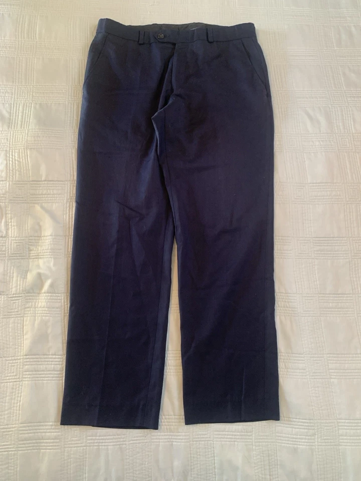 Pantalones de vestir Lauren Ralph Lauren para hombre de lana azul marino frente plano talla 32x30 etiqueta verde Foto 1 de 4