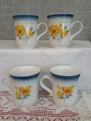 Juego de 4 tazas/tazas de café de colección 1985 Mikasa County Club Amy CA 503 altas con flor de margarita Foto 1 de 4