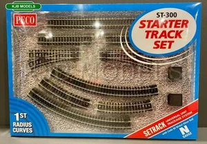Brandneu in Originalverpackung N Stärke PECO ST-300 Starterspur Set 1. Radius - Setrack Code 80 - Bild 1 von 2