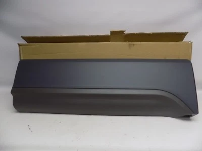 New OEM 2003-2005 Lincoln Aviator Outer Door Panel Body Side Moulding Assembly - Image 1 of 3