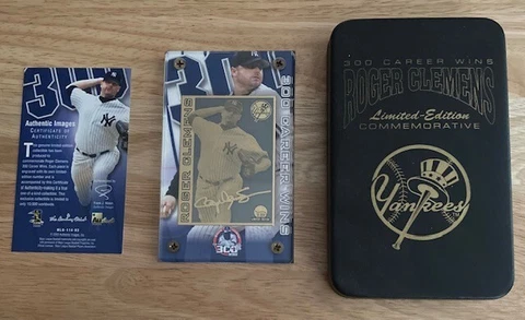 ROGER CLEMENS New York Yankees "300 Career Wins" Commemorative Gold Plaque Card Cover