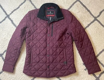 Bonito abrigo acolchado Victorinox Pertex Borgoña 2016 S pequeño para hombre Foto 1 de 4