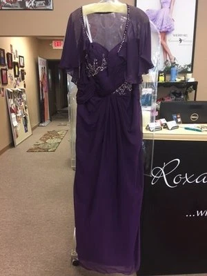 Vestido de Madre de la Novia Berenjena Serena London 17726 talla 12 (sin capa) Foto 1 de 4