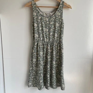 Wallflower Sommerkleid Damen Gr. S oliv geblümt knielang leicht fließend sommerlich - Bild 1 von 6