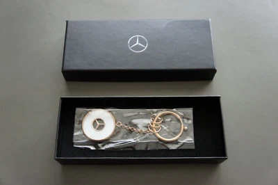 NIB Genuine & OEM Mercedes-Benz Prague Rose Gold Keychain Key Ring B66953744 Foto 1 de 4