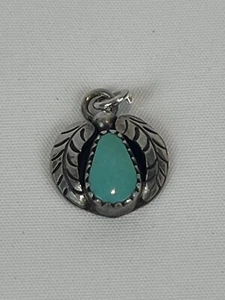 Sterling Silver - NAVAJO Turquoise Braided Flower & Leaf Necklace Pendant - Picture 1 of 6
