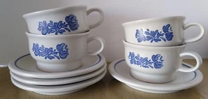 Set of 4 Cups & Saucer Pfaltzgraff Yorktowne Plates Stoneware White/Blue - Picture 1 of 10