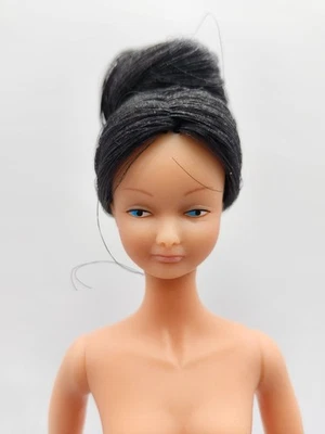 Mily de GeGe REPRODUCTION Emily La Parisienne Nude Doll Brunette Updo - Image 1 of 4