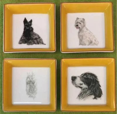 Hermes   Square  tray  plate   4 Set   Chasse  3.14"  dog     Yellow  color - Image 1 of 4