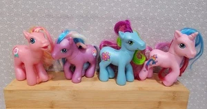 Set unicorno My Little Pony G3 Luau rosa doccia stella fiore alba canzone - Foto 1 di 11