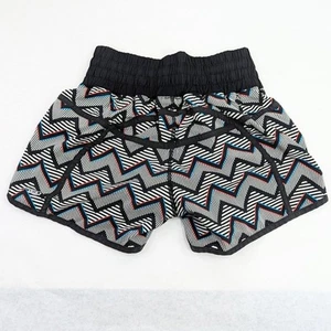 Lululemon Seawheeze Tracker Shorts 4" inseam Chevron Size 4 | 240562 - Picture 1 of 7