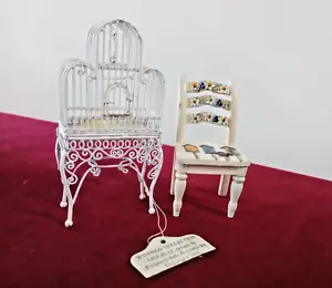 Casa delle bambole in miniatura gabbia per uccelli filo bianco vimini vittoriana voliera sedia dipinta - Foto 1 di 4