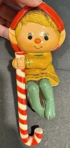 Vintage 1984 Hallmark Elfe Weihnachten Strumpf Halter Aufhänger Regal Figur Pixie 6" - Bild 1 von 7