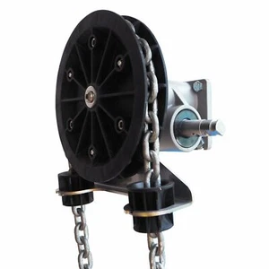 FIBERLANE Manual Worm Gear (1:8 ratio Chain Drive-2/4m Chain) - Picture 1 of 3