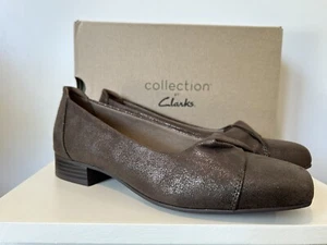 NEU Clarks Größe 7 niedriger Blockabsatz Pumps Tilmont Dalia bronze metallic - Bild 1 von 8
