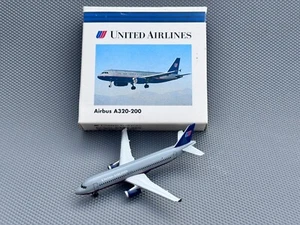 Herpa Wings United Airlines Airbus A320-200 1:500 Scale Aeroplane Model 501651 - Picture 1 of 6