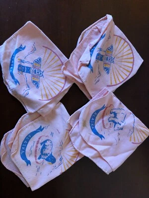 Lote de 4 pañuelos vintage de tela lisa rosa oso polar recuerdo de Alaska Foto 1 de 4