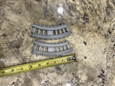 MIXED LOT 2 THOMAS & FRIENDS CURVED GRAY TRAIN TRACK MATTEL GULLANE 2013 - Image 1 of 2