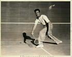 1936 Press Photo Actor Dick Powell Playing Badminton at Toluca Lake Home