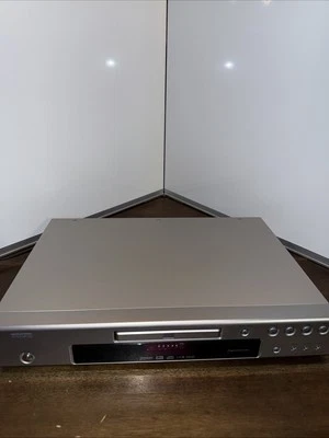 Denon DVD-556 Progressive Scan DVD Player Tested No Remote See Video - Image 1 of 4