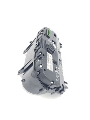 Velocímetro Gauge Cluster 2.0 Gas Tracción trasera PN:HX7310849AE OEM Jaguar XE 2017 2018 Foto 1 de 4