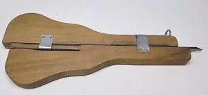 Vintage Wood Rug Hook Punch Sliding Needle Shuttle Sewing Hand Weaving Tool - Picture 1 of 5