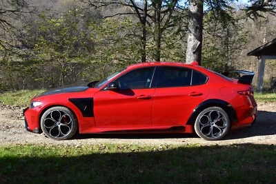 HELVETIA SPOILER CODOLINI, ALLARGAMENTO PARAFANGHI , ARCHETTI ALFA ROMEO GIULIA GTAM IN ABS