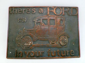 Vintage "There's A Ford in your Future $750" Belt Buckle - Imagen 1 de 3