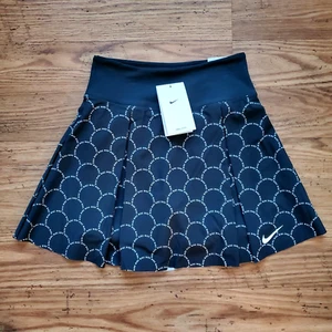 Nike Women's XS Dri-Fit Advantage Repeat Print Tennis Skort Black White NEW - Picture 1 of 15