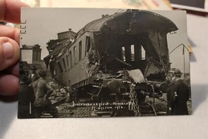 GERMANY - TRAIN WRECK REAL PHOTO POSTCARD 1926 MUNICH OST PFINGSTEN #3 - Picture 1 of 2