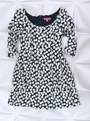Vestido Betsey Johnson Talla 6 Negro Marfil Tejido Lunares Ajuste y Acampanado Pinup Retro s Foto 1 de 4
