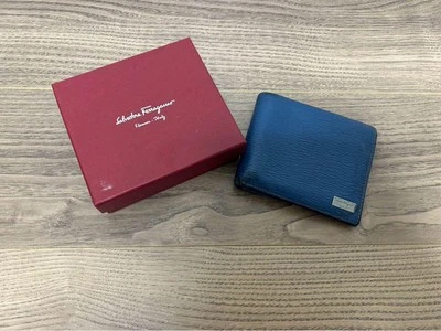 Cartera Salvatore Ferragamo Doble Plegable Cuero Azul Marino Unisex Hecha en Italia Foto 1 de 4