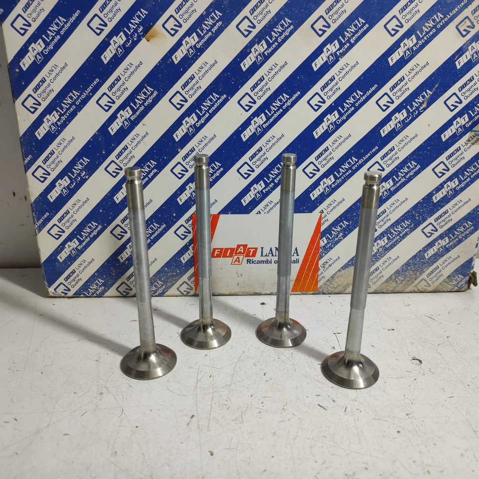 KIT 4 PCS Exhaust Valves FIAT 131 ORIGINAL 5975451 - Image 1 of 4