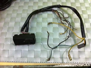 B-80 PIAGGIO VESPINO VESPA MANDO PIÑA INTERRUPTOR SWITCH GEAR LENKER SCHALTER - Bild 1 von 1