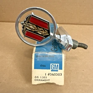 NOS 1974-77 Chevrolet Malibu Header Panel Hood Ornament Emblem GM 345303 Free SH - Picture 1 of 24