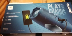 JBL HARMAN PLAY & CHARGE5 ALTOPARLANTE BLUETOOTH PORTATILE INFINITAMENTE V 5.1 20H NUOVO CON SCATOLA - Foto 1 di 6