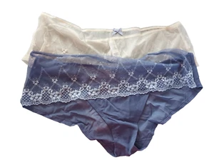 Marks & Spencer Blue & Cream 2 Pack Lulu Embroidery Shorts Knickers UK 22/EUR 50 - Picture 1 of 7