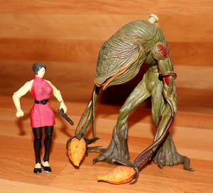 Resident Evil 1 2 3 Ada Wong & Ivy Action Figure Figur Toy Biz ToyBiz. - Picture 1 of 10